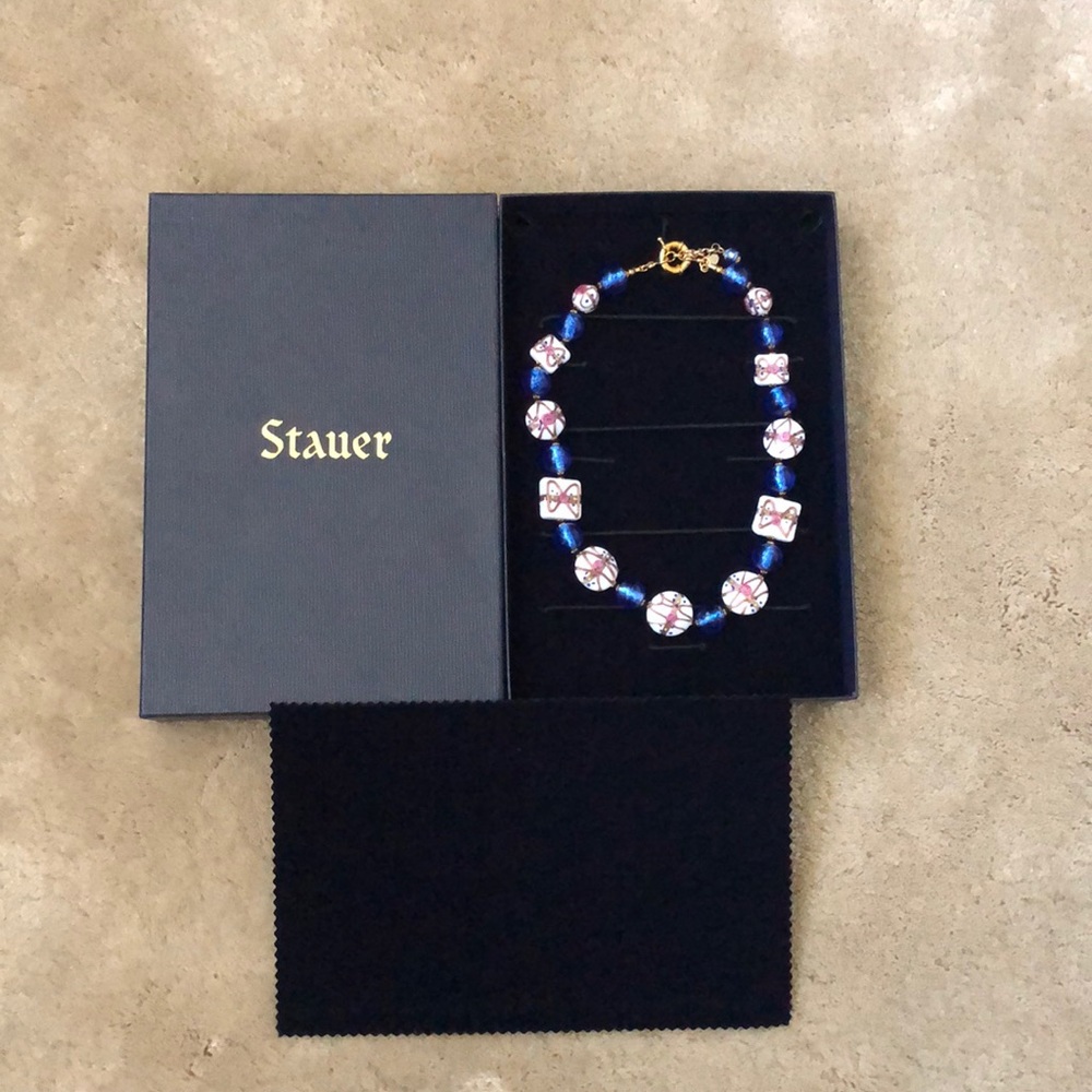RARE FIND!🎉Host Pick!🎉 Stauer genuine Italian Murano glass necklace - Picture 15 of 16